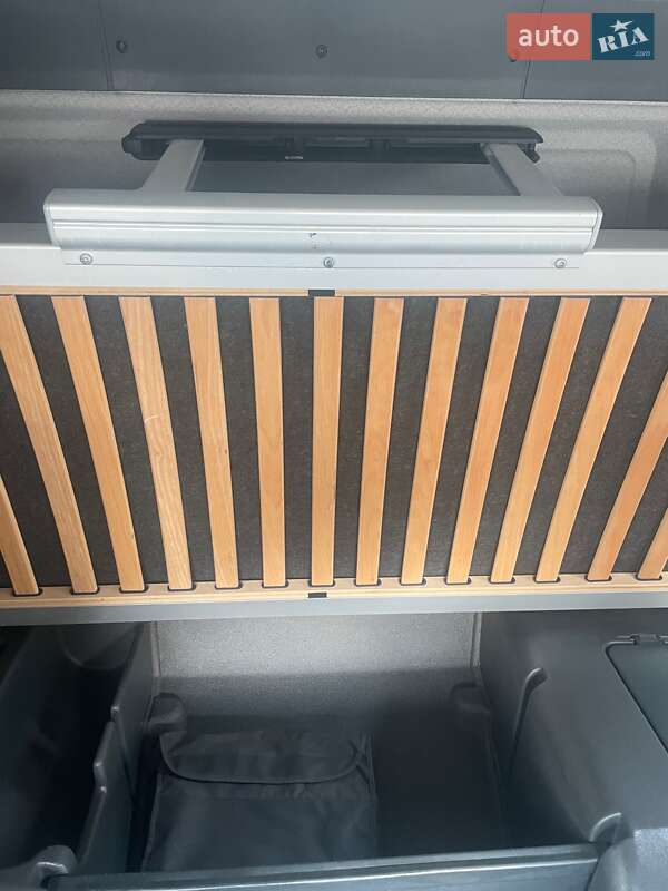 Тентований MAN 12.220 2013 в Івано-Франківську