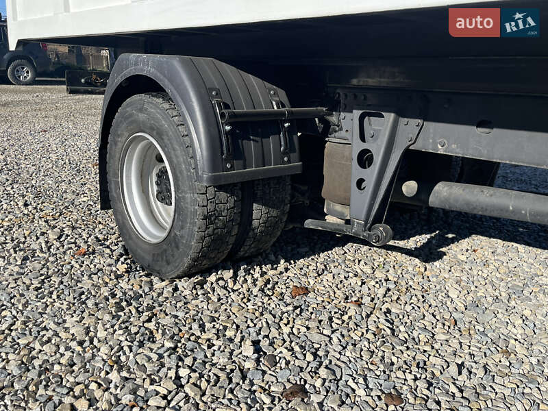 Самосвал MAN 12.220 2005 в Ивано-Франковске