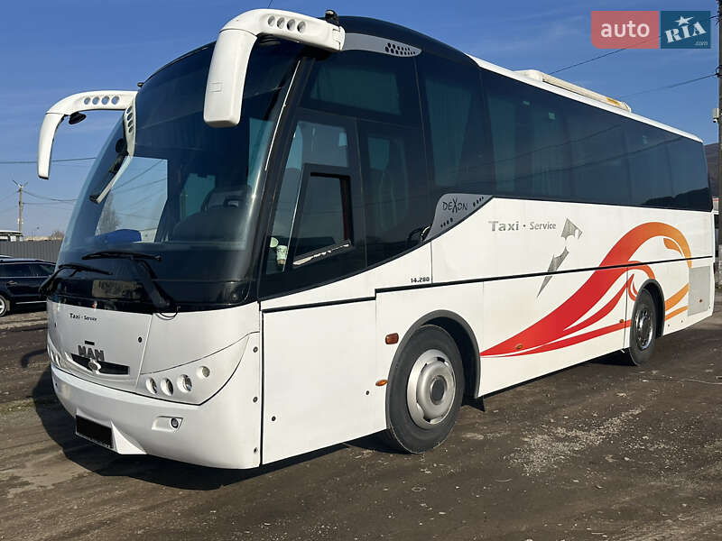 Туристичний / Міжміський автобус MAN 13.220 2007 в Виноградові