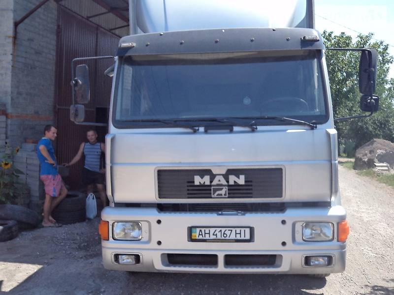 Грузовой фургон MAN 14.224 1999 в Мариуполе