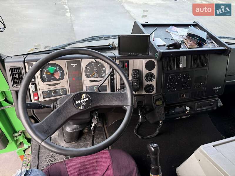 Тентований MAN 14.285 2003 в Львові