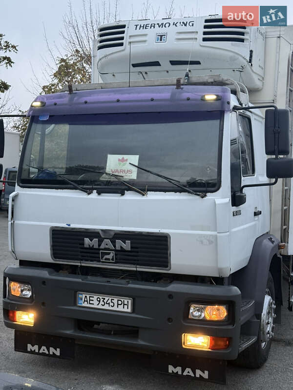 Рефрижератор MAN 18.222 2000 в Днепре