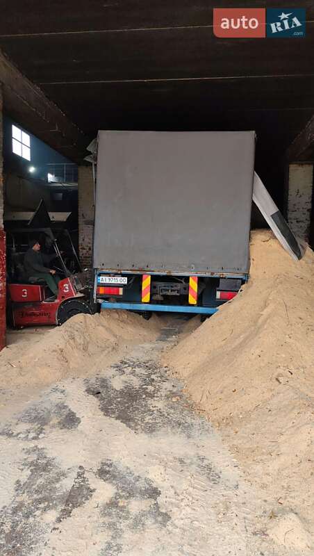 Тентований MAN 18.232 1996 в Макарові фото 3 Тентований MAN 18.232 1996 в Макарові