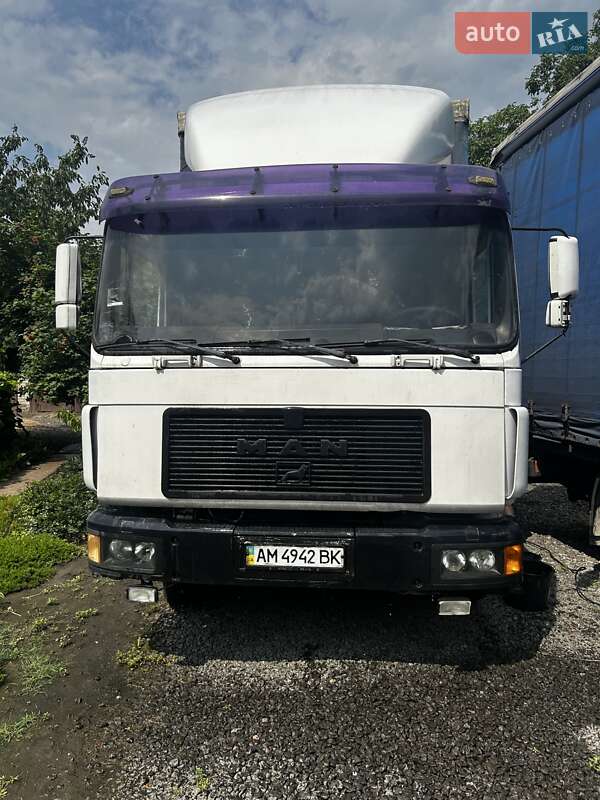 Тентований MAN 18.272 1994 в Житомирі