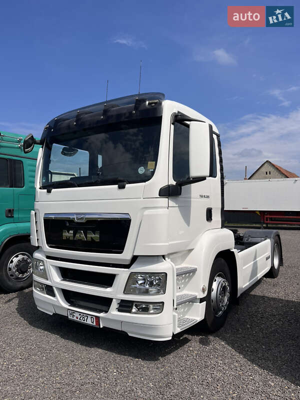 Тягач MAN 18.320 2013 в Хусте фото 2 Тягач MAN 18.320 2013 в Хусте