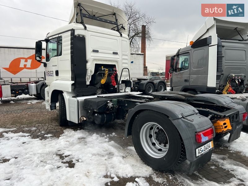 Тягач MAN 18.403 2008 в Хусті