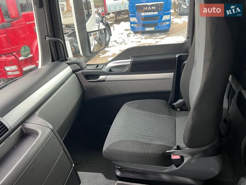 Тягач MAN 18.403 2008 в Хусті