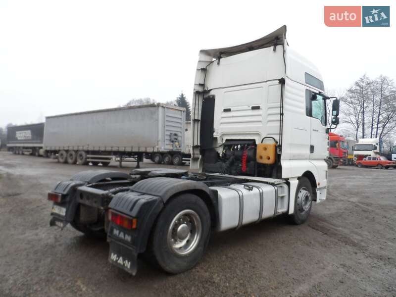 Тягач MAN 18.413 2004 в Ивано-Франковске фото 3 Тягач MAN 18.413 2004 в Ивано-Франковске