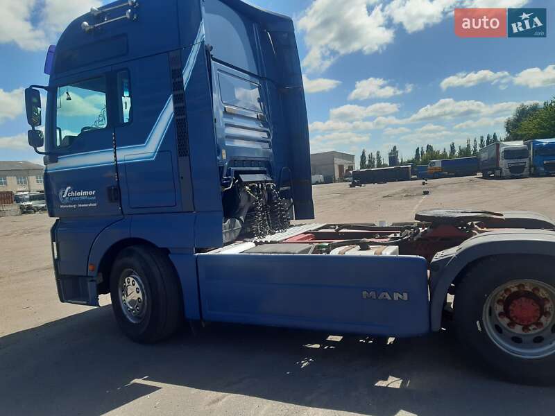 Тягач MAN 18.430 2005 в Подольске