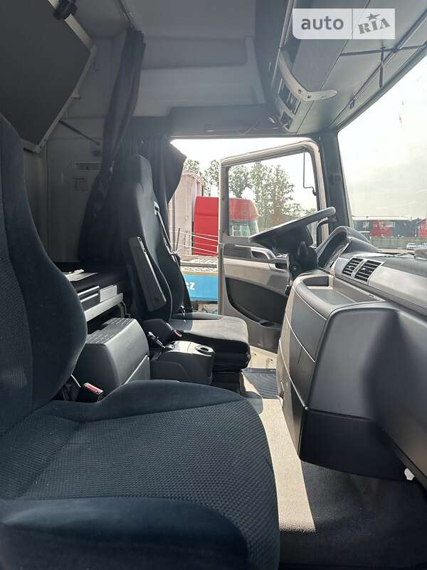 Тягач MAN 18.440 2015 в Києві