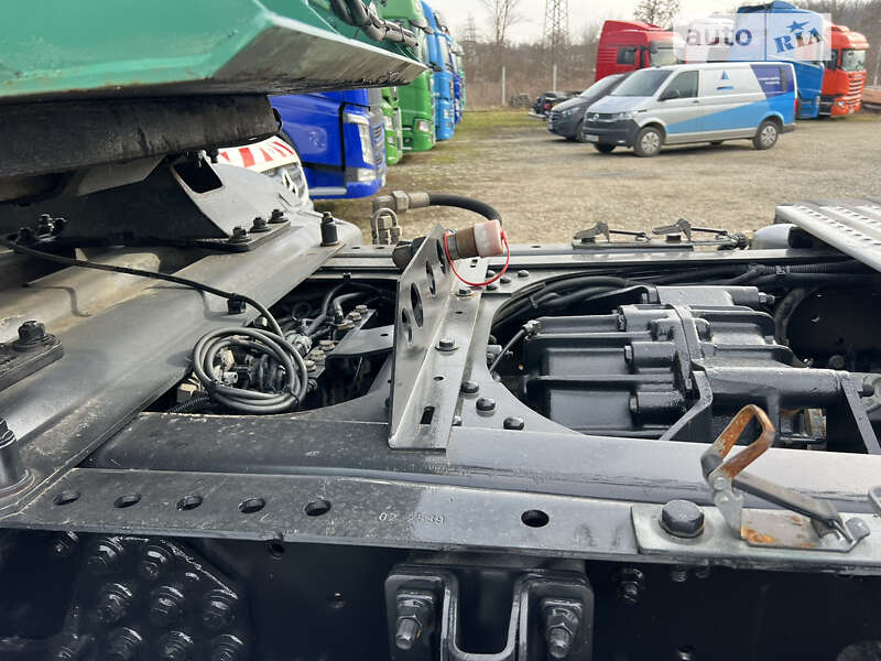 Тягач MAN 18.440 2009 в Черновцах