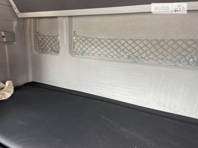 Тягач MAN 18.440 2013 в Ровно