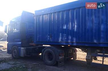 Контейнеровоз MAN 18.440 2010 в 