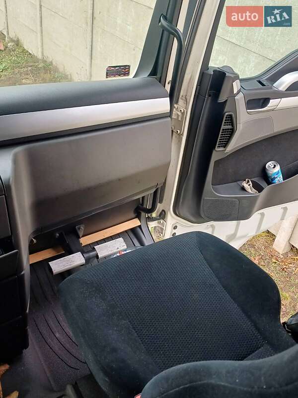 Тягач MAN 18.440 2012 в Черкасах фото 3 Тягач MAN 18.440 2012 в Черкасах