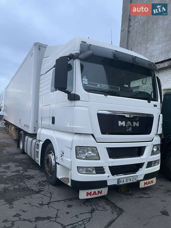 Тягач MAN 18.440 2012 в Києві