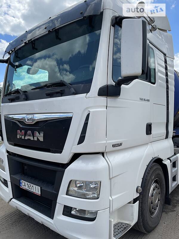 Тягач MAN 18.480 2015 в Черкасах