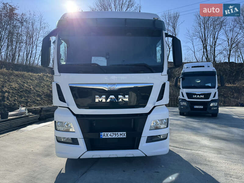 Тягач MAN 18.480 2016 в Чернівцях