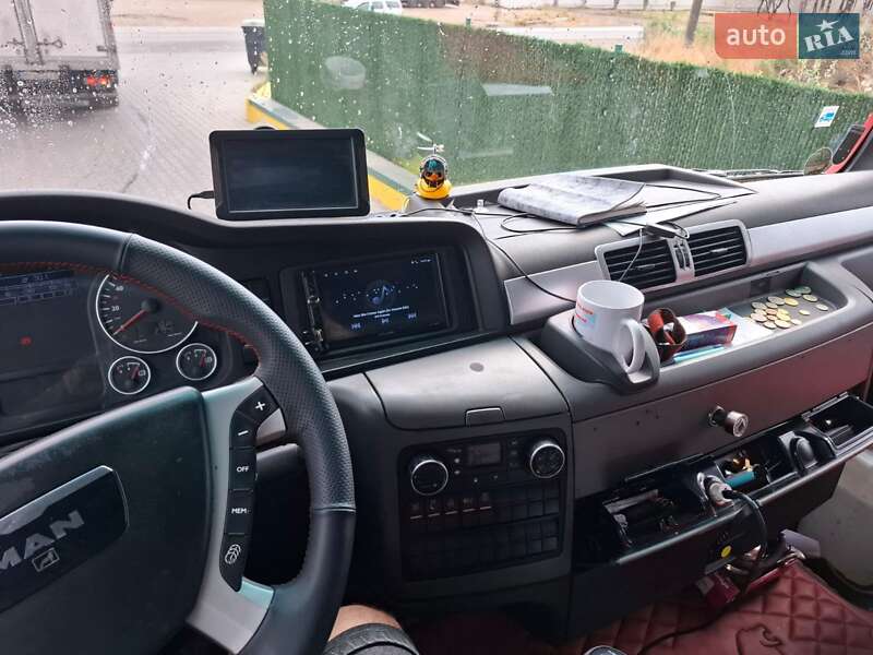 Тягач MAN 18.480 2011 в Одессе