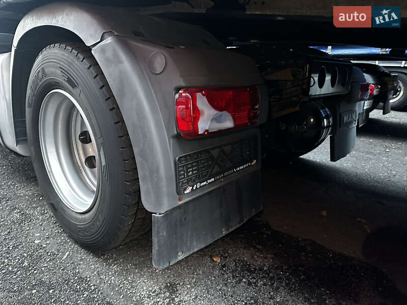 Тягач MAN 18.480 2012 в Умані