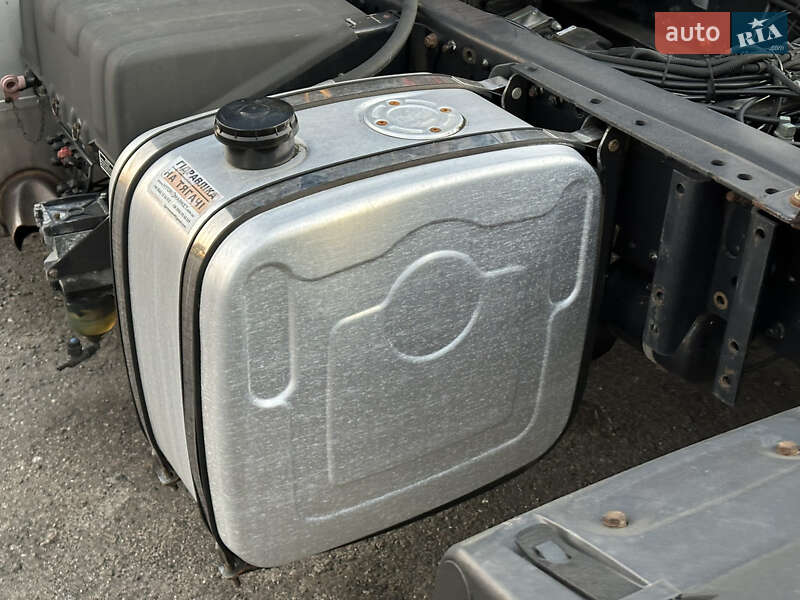 Тягач MAN 18.480 2012 в Умані