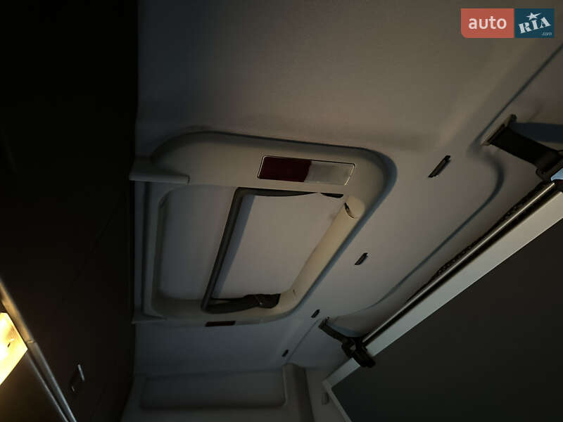 Тягач MAN 18.480 2012 в Умані