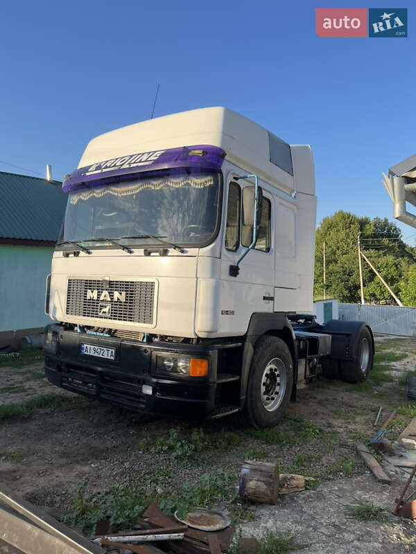 Тягач MAN 19.403 1998 в Оратове