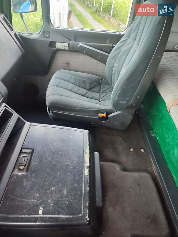 Тягач MAN 19.463 1996 в Тячеве