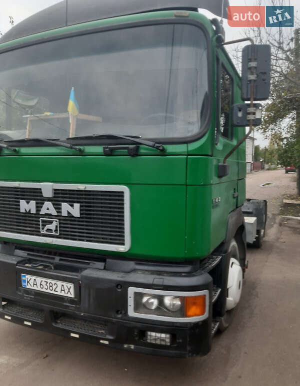 Тягач MAN 19.463 2000 в Вознесенске
