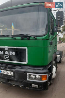 Тягач MAN 19.463 2000 в 