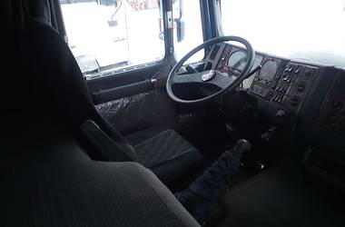 Тягач MAN 19.464 2000 в 