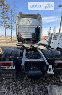 Тягач MAN 19.464 2001 в 