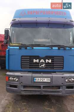 Тягач MAN 19.464 2000 в 