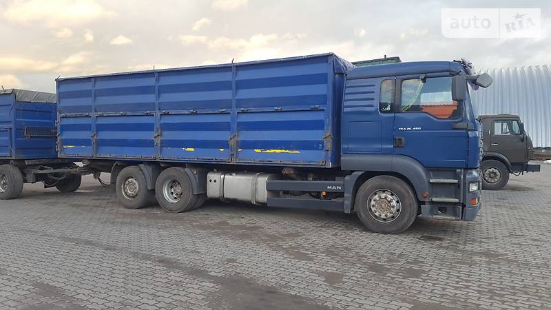 Самоскид MAN 26.400 2007 в Житомирі