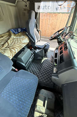 Контейнеровоз MAN 26.400 2007 в 