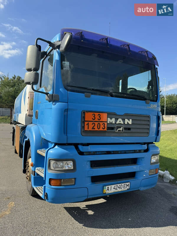 Бензовоз MAN 26.400 2006 в 