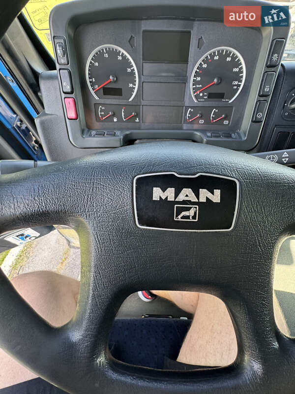 Бензовоз MAN 26.400 2006 в Києві