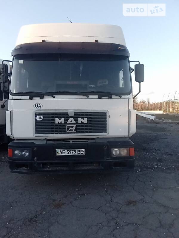 Зерновоз MAN 26.403 1996 в Каменском