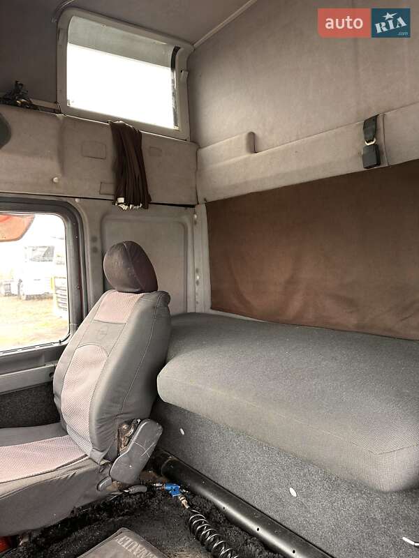 Грузовой фургон MAN 26.403 1999 в Луцке фото 8 Грузовой фургон MAN 26.403 1999 в Луцке