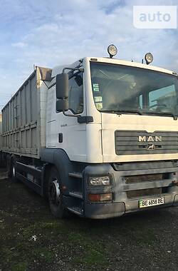 Контейнеровоз MAN 26.410 2003 в 