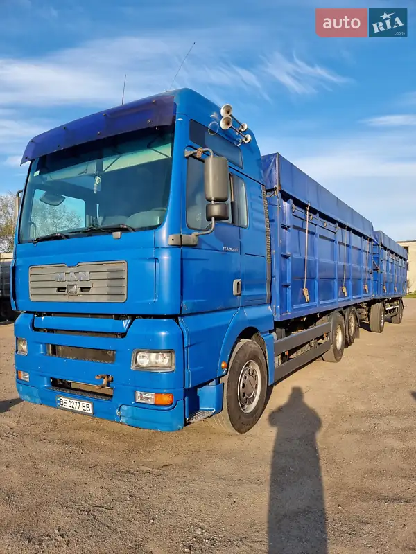 Контейнеровоз MAN 26.410 2004 в 