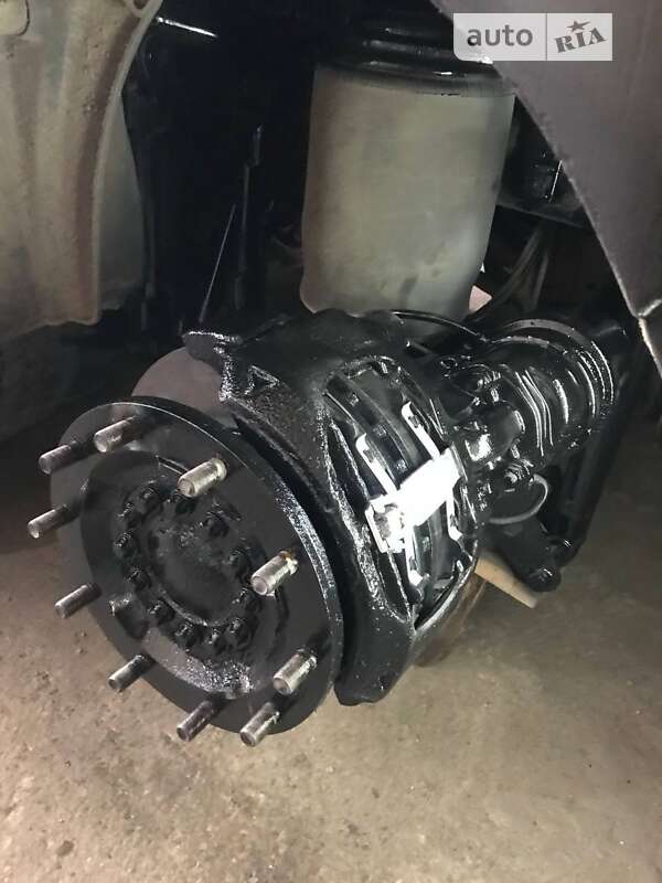 Контейнеровоз MAN 26.410 2004 в Новоукраинке