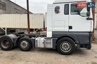 Тягач MAN 26.410 2001 в 
