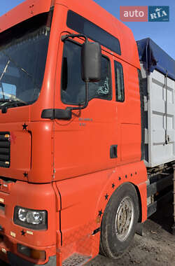 Зерновоз MAN 26.413 2002 в 