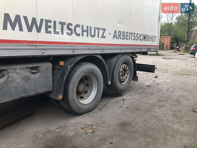 Грузовой фургон MAN 26.414 2000 в Днепре