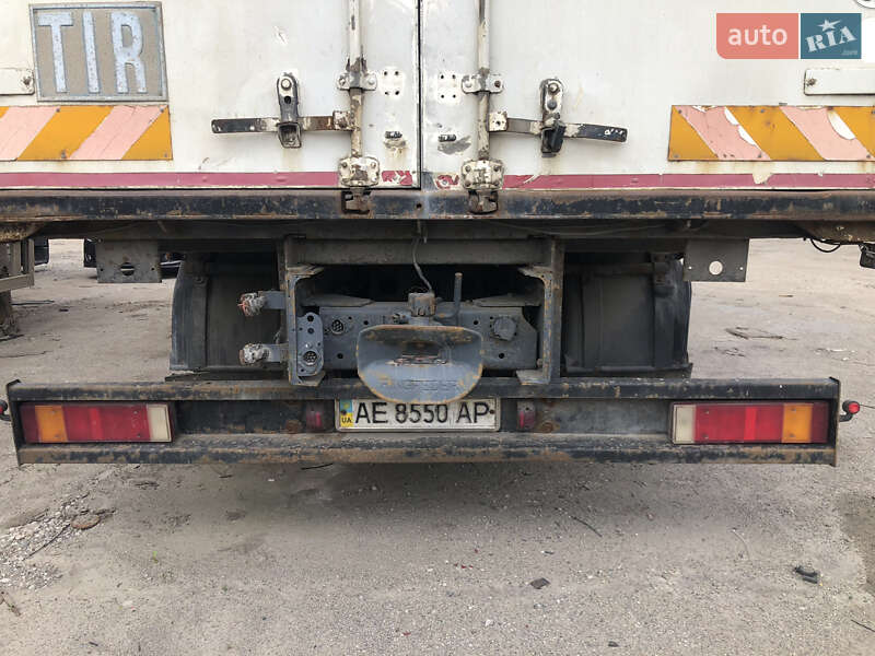 Грузовой фургон MAN 26.414 2000 в Днепре