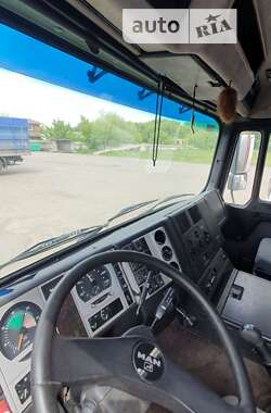Зерновоз MAN 26.414 2000 в 