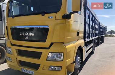 Самосвал MAN 26.440 2011 в 