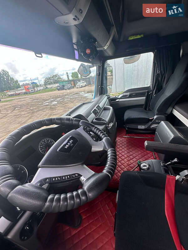 Тягач MAN 26.440 2011 в Одессе
