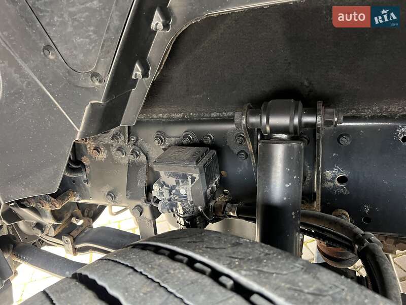 Тягач MAN 26.440 2007 в Хусті фото 13 Тягач MAN 26.440 2007 в Хусті