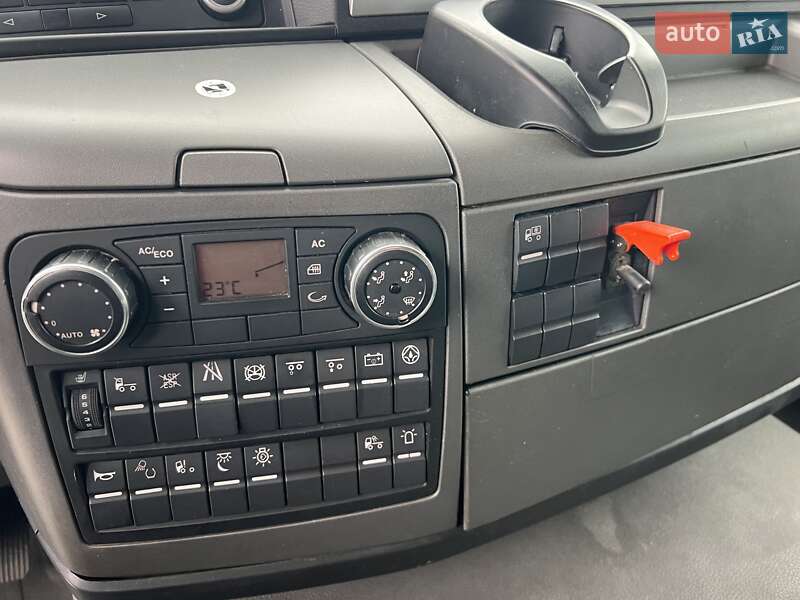 Тягач MAN 26.440 2007 в Хусті фото 23 Тягач MAN 26.440 2007 в Хусті